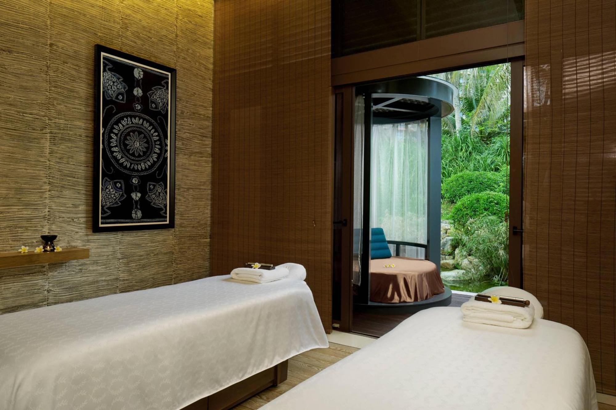 Sheraton Shenzhou Peninsula Resort Wanning Buitenkant foto