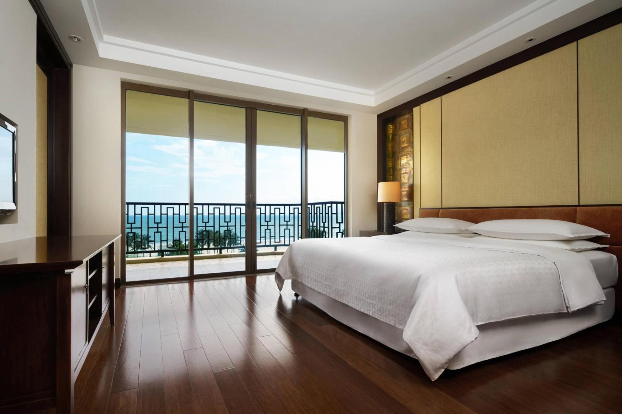 Sheraton Shenzhou Peninsula Resort Wanning Buitenkant foto