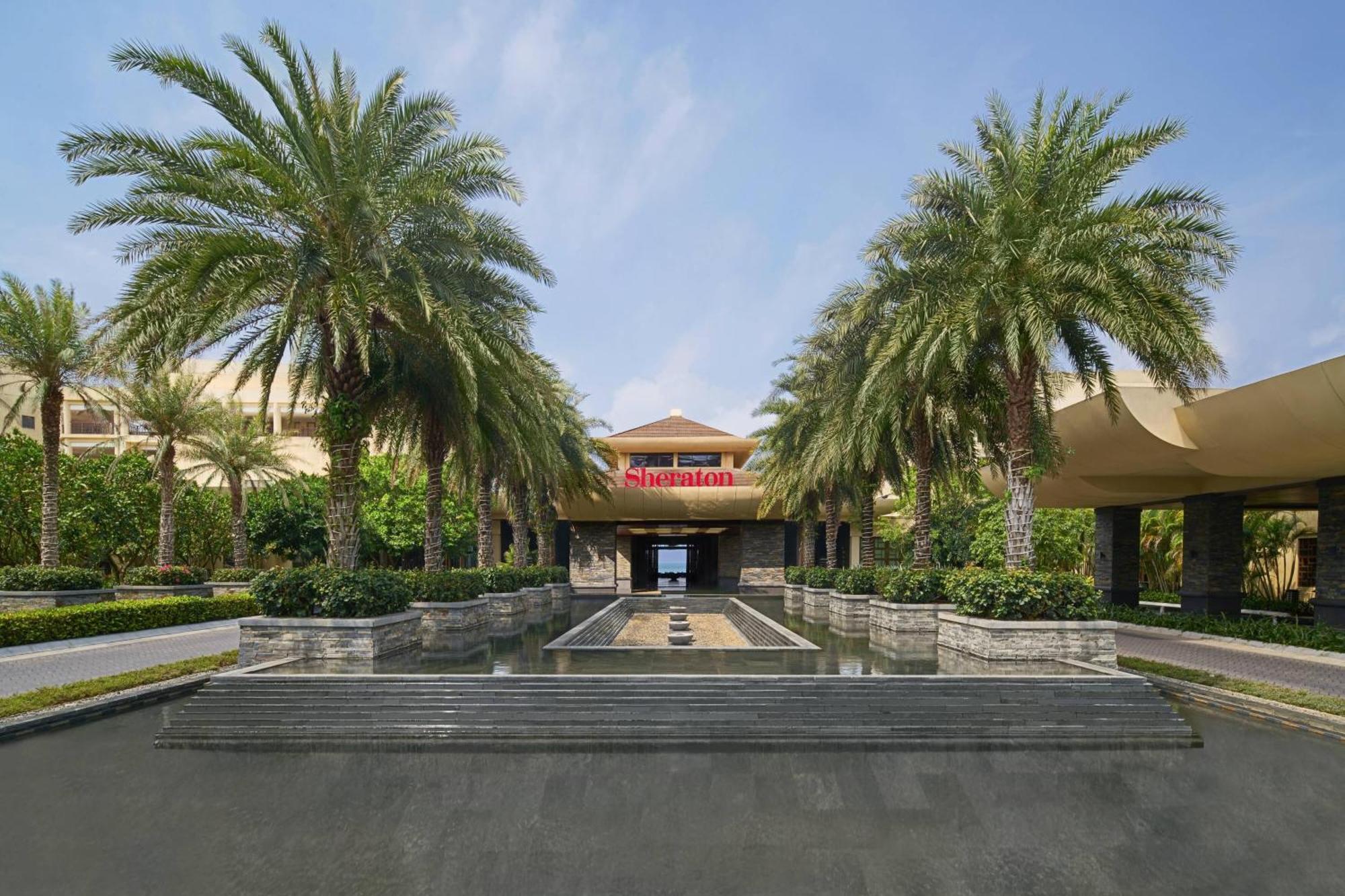 Sheraton Shenzhou Peninsula Resort Wanning Buitenkant foto